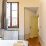 Centro Sant'ambrogio Flat 아파트 *