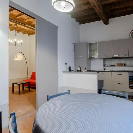 아파트 Centro Sant'ambrogio Flat *