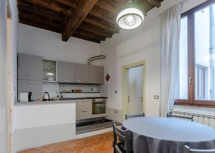Apartament Centro Sant'ambrogio Flat